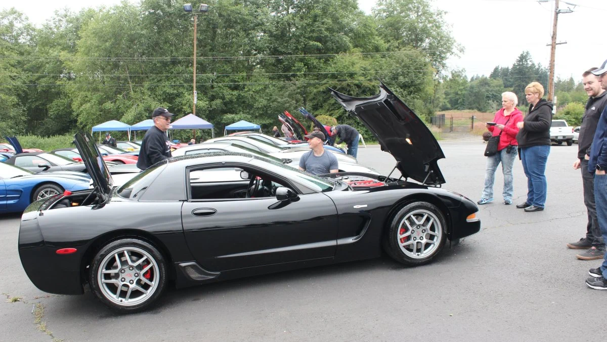 Click to Enlarge-Esc to Close Corvette Generations/C5/C5 Black Z06.webp